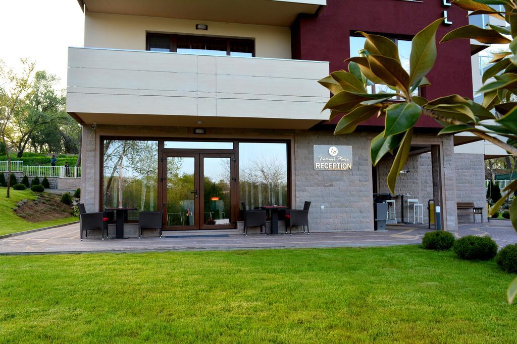 Hotel Victoriya'S House Chisarja Exteriér fotografie