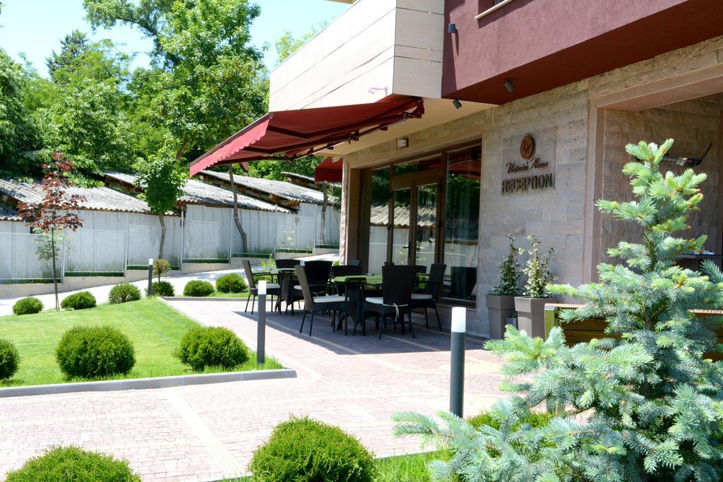 Hotel Victoriya'S House Chisarja Exteriér fotografie
